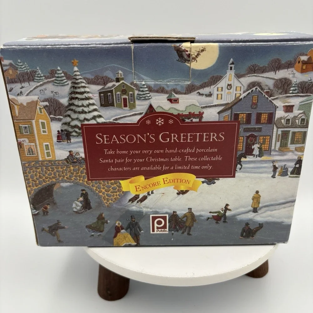Santa And Mrs. Claus Salt And Pepper Shakers 2001 Vintage NIB Publix